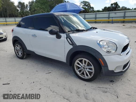 ✅ 2015 MINI Paceman S • VIN: WMWSS5C51FWS99766 • Lot: 67147515. Wystawiony na Copart z przebiegiem Nie podano. Bezpłatny archiwum sprzedaży aukcyjnych z USA i szczegółowy raport historii pojazdu na DreamBid. Zdjęcie 4.