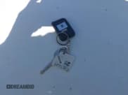 ✅ 2001 Chevrolet Silverado 2500HD LT3 • VIN: 1GCHK23G91F123733 • Lot: 42478507. Wystawiony na IAAI z przebiegiem 181 505 mil. Bezpłatny archiwum sprzedaży aukcyjnych z USA i szczegółowy raport historii pojazdu na DreamBid. Zdjęcie 11.