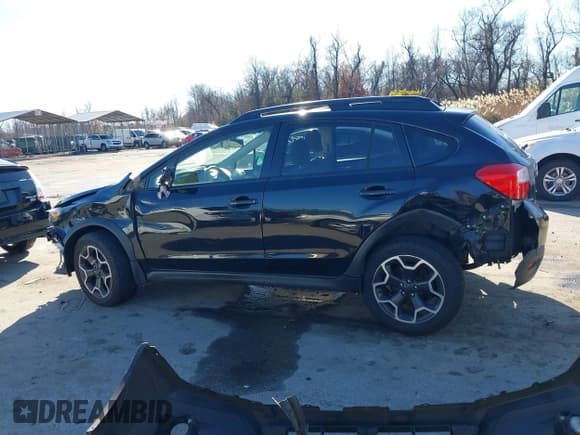 ✅ 2014 Subaru Crosstrek Premium • VIN: JF2GPAVCXE8288249 • Lot: 43817892. Listed on IAAI with 115,404 mi. Free auction sales archive from the USA and detailed vehicle history report at DreamBid. Image 15.