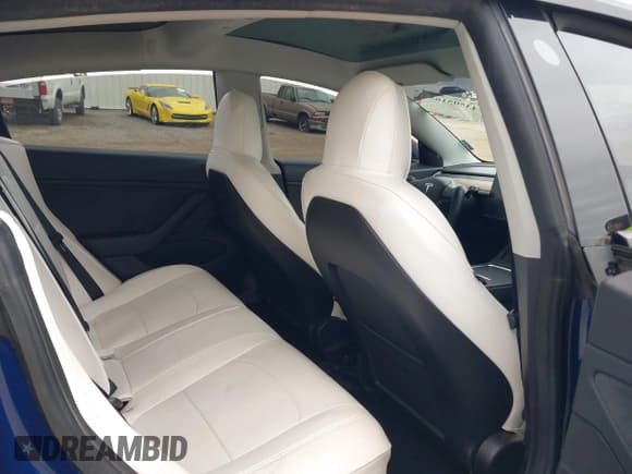 ✅ 2021 Tesla Model 3 Long Range • VIN: 5YJ3E1EB8MF853249 • Lot: 43505165. Listed on IAAI with 126,496 mi. Free auction sales archive from the USA and detailed vehicle history report at DreamBid. Image 8.