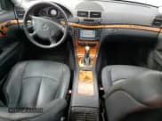 ✅ 2005 Mercedes-Benz E 500 • VIN: WDBUF83J85X177556 • Lot: 60916214. Listed on Copart with 185,915 mi. Free auction sales archive from the USA and detailed vehicle history report at DreamBid. Image 8.