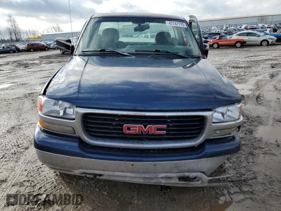 ✅ 2000 GMC Sierra 1500 SLE • VIN: 1GTEK14T3YZ223523 • Лот: 47747175. Опубликован ранее на Copart с пробегом 218 723 миль. Бесплатный доступ к архиву аукционных продаж из США и подробный отчёт об истории автомобиля на DreamBid. Изображение 5.