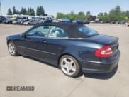 ✅ 2005 Mercedes-Benz CLK 500 • VIN: WDBTK75J45F136328 • Лот: 58567925. Опубликован ранее на Copart с пробегом 148 369 миль. Бесплатный доступ к архиву аукционных продаж из США и подробный отчёт об истории автомобиля на DreamBid. Изображение 2.