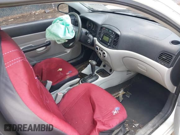 ✅ 2009 Hyundai Accent GS • VIN: KMHCM36C49U112645 • Лот: 42733688. Опубликован ранее на IAAI с пробегом 137 504 миль. Бесплатный доступ к архиву аукционных продаж из США и подробный отчёт об истории автомобиля на DreamBid. Изображение 5.