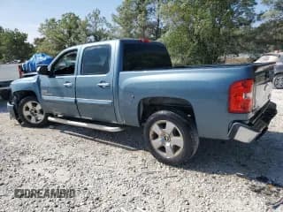 ✅ 2011 Chevrolet Silverado 1500 LT • VIN: 3GCPCSE03BG263267 • Lot: 87490195. Wystawiony na Copart z przebiegiem 238 654 mil. Bezpłatny archiwum sprzedaży aukcyjnych z USA i szczegółowy raport historii pojazdu na DreamBid. Zdjęcie 2.