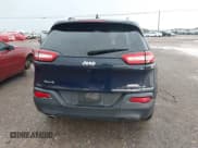 ✅ 2016 Jeep Cherokee Latitude • VIN: 1C4PJMCB5GW162309 • Lot: 43524702. Wystawiony na IAAI z przebiegiem 141 651 mil. Bezpłatny archiwum sprzedaży aukcyjnych z USA i szczegółowy raport historii pojazdu na DreamBid. Zdjęcie 16.