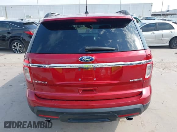 ✅ 2015 Ford Explorer Limited • VIN: 1FM5K7F80FGA89540 • Lot: 42274476. Wystawiony na IAAI z przebiegiem 169 961 mil. Bezpłatny archiwum sprzedaży aukcyjnych z USA i szczegółowy raport historii pojazdu na DreamBid. Zdjęcie 16.