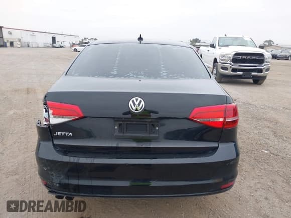 ✅ 2015 Volkswagen Jetta S • VIN: 3VW2K7AJ7FM231175 • Lot: 43401154. Listed on IAAI with 177,252 mi. Free auction sales archive from the USA and detailed vehicle history report at DreamBid. Image 16.