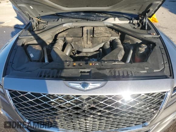 ✅ 2022 Genesis GV80 • VIN: KMUHCESC1NU084325 • Lot: 90890685. Wystawiony na Copart z przebiegiem 65 335 mil. Bezpłatny archiwum sprzedaży aukcyjnych z USA i szczegółowy raport historii pojazdu na DreamBid. Zdjęcie 12.