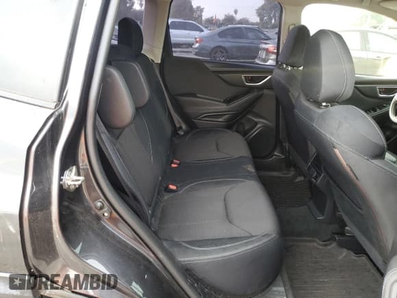 ✅ 2019 Subaru Forester • VIN: JF2SKAAC9KH549686 • Lot: 92457565. Listed on Copart with 104,971 mi. Free auction sales archive from the USA and detailed vehicle history report at DreamBid. Image 11.