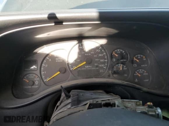 ✅ 2001 Chevrolet Silverado 2500HD • VIN: 1GCHK23121F166144 • Lot: 54622075. Wystawiony na Copart z przebiegiem Nie podano. Bezpłatny archiwum sprzedaży aukcyjnych z USA i szczegółowy raport historii pojazdu na DreamBid. Zdjęcie 9.