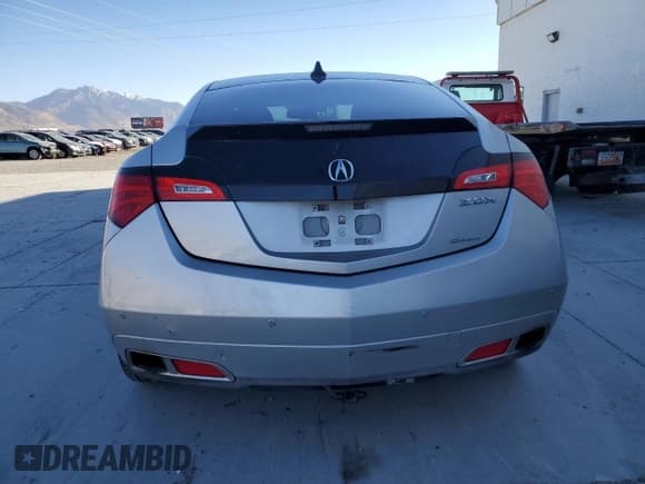 ✅ 2013 Acura ZDX Advance • VIN: 2HNYB1H63DH500032 • Lot: 80518904. Wystawiony na Copart z przebiegiem 140 161 mil. Bezpłatny archiwum sprzedaży aukcyjnych z USA i szczegółowy raport historii pojazdu na DreamBid. Zdjęcie 6.