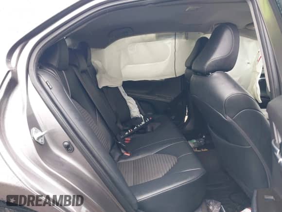 2022 Toyota Camry SE with VIN 4T1G11BK1NU068450, listed as a IAAI auction lot 42179167 with 41,013 mi miles and . Bid and sale history available at DreamBid. Image 8.