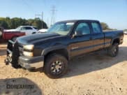 ✅ 2006 Chevrolet Silverado 2500HD Work Truck • VIN: 1GCHK29U96E263730 • Lot: 74775794. Wystawiony na Copart z przebiegiem Nie podano. Bezpłatny archiwum sprzedaży aukcyjnych z USA i szczegółowy raport historii pojazdu na DreamBid. Zdjęcie 1.