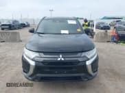 ✅ 2020 Mitsubishi Outlander SE • VIN: JA4AD3A34LZ032138 • Lot: 43870830. Listed on IAAI with 176,189 mi. Free auction sales archive from the USA and detailed vehicle history report at DreamBid. Image 12.