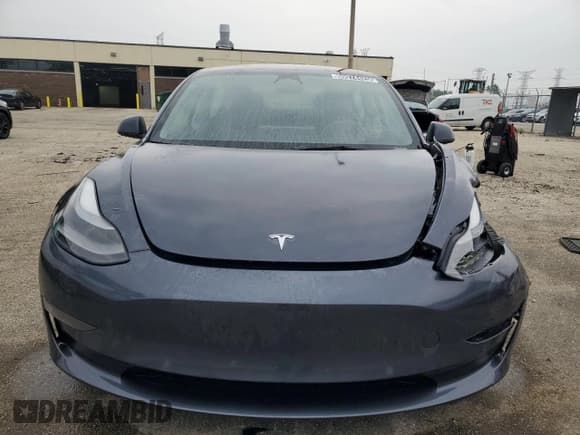✅ 2022 Tesla Model 3 • VIN: 5YJ3E1EAXNF371505 • Lot: 60974425. Wystawiony na Copart z przebiegiem 112 742 mil. Bezpłatny archiwum sprzedaży aukcyjnych z USA i szczegółowy raport historii pojazdu na DreamBid. Zdjęcie 5.