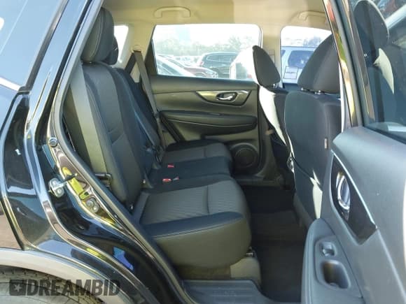 ✅ 2017 Nissan Rogue SV • VIN: KNMAT2MT1HP599313 • Lot: 43867897. Listed on IAAI with 112,152 mi. Free auction sales archive from the USA and detailed vehicle history report at DreamBid. Image 8.