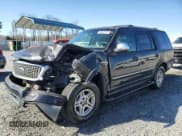 ✅ 2002 Ford Expedition XLT • VIN: 1FMRU15LX2LA02386 • Lot: 49525115. Wystawiony na Copart z przebiegiem 192 414 mil. Bezpłatny archiwum sprzedaży aukcyjnych z USA i szczegółowy raport historii pojazdu na DreamBid. Zdjęcie 1.