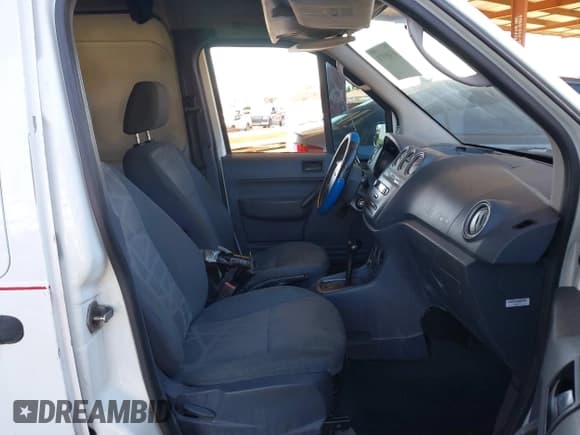 ✅ 2012 Ford Transit Connect XL • VIN: NM0LS7AN3CT115962 • Lot: 43489371. Wystawiony na IAAI z przebiegiem 197 334 mil. Bezpłatny archiwum sprzedaży aukcyjnych z USA i szczegółowy raport historii pojazdu na DreamBid. Zdjęcie 5.