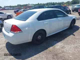 2013 Chevrolet Impala Police with VIN 2G1WD5E35D1221501, listed as a IAAI auction lot 43269727 with 95,859 mi miles and . Bid and sale history available at DreamBid. Image 4.
