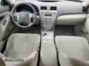 2011 Toyota Camry LE с VIN 4T1BF3EK5BU584051, выставлен на аукционе Copart как лот 85340395 с пробегом 111 598 миль миль и Списание • Salvage title. История ставок и продаж доступна на DreamBid. Изображение 8.