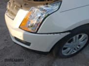 ✅ 2010 Cadillac SRX Luxury Collection • VIN: 3GYFNAEY1AS619419 • Lot: 43580125. Wystawiony na IAAI z przebiegiem 89 313 mil. Bezpłatny archiwum sprzedaży aukcyjnych z USA i szczegółowy raport historii pojazdu na DreamBid. Zdjęcie 6.