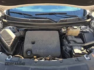 ✅ 2019 Chevrolet Traverse LS • VIN: 1GNEVFKW2KJ170649 • Lot: 43231170. Wystawiony na IAAI z przebiegiem 138 528 mil. Bezpłatny archiwum sprzedaży aukcyjnych z USA i szczegółowy raport historii pojazdu na DreamBid. Zdjęcie 1.