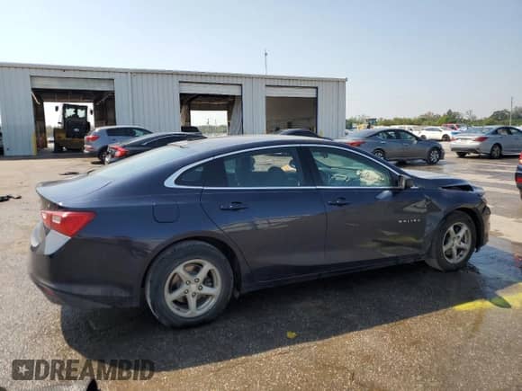 2016 Chevrolet Malibu LS z VIN 1G1ZC5ST2GF293015, wystawiony jako Copart lot #81017275 z przebiegiem 81 099 mil mil oraz Szkoda całkowita • Salvage title. Historia ofert i sprzedaży dostępna na DreamBid. Obrazek 3.
