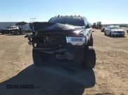 ✅ 2019 Ram 2500 Laramie • VIN: 3C6UR5FL2KG713459 • Lot: 70426035. Wystawiony na Copart z przebiegiem 53 913 mil. Bezpłatny archiwum sprzedaży aukcyjnych z USA i szczegółowy raport historii pojazdu na DreamBid. Zdjęcie 13.