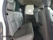 ✅ 2008 Chevrolet Silverado 2500HD 1LT • VIN: 1GCHK29628E206872 • Lot: 66462304. Wystawiony na Copart z przebiegiem 163 063 mil. Bezpłatny archiwum sprzedaży aukcyjnych z USA i szczegółowy raport historii pojazdu na DreamBid. Zdjęcie 10.