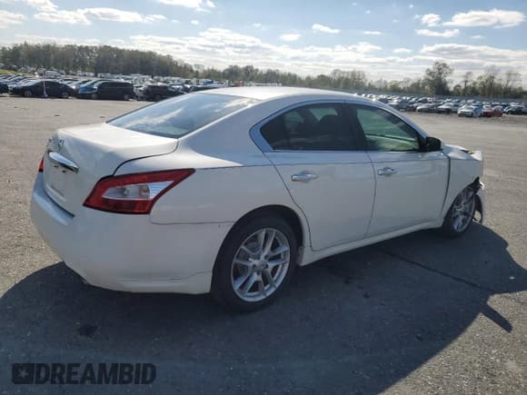 ✅ 2010 Nissan Maxima S • VIN: 1N4AA5AP4AC811266 • Лот: 86262775. Опубликован ранее на Copart с пробегом 123 934 миль. Бесплатный доступ к архиву аукционных продаж из США и подробный отчёт об истории автомобиля на DreamBid. Изображение 3.