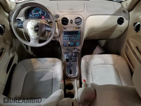 ✅ 2008 Chevrolet HHR LT • VIN: 3GNCA23D18S702179 • Lot: 51802195. Listed on Copart with 135,855 mi. Free auction sales archive from the USA and detailed vehicle history report at DreamBid. Image 8.