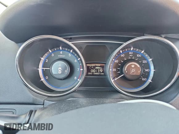 ✅ 2013 Hyundai Sonata SE • VIN: 5NPEC4AC2DH809862 • Lot: 87446355. Listed on Copart with 104,027 mi. Free auction sales archive from the USA and detailed vehicle history report at DreamBid. Image 9.