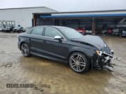 ✅ 2015 Audi S3 Premium Plus • VIN: WAUBFGFF8F1118826 • Lot: 44447205. Wystawiony na Copart z przebiegiem 63 577 mil. Bezpłatny archiwum sprzedaży aukcyjnych z USA i szczegółowy raport historii pojazdu na DreamBid. Zdjęcie 4.