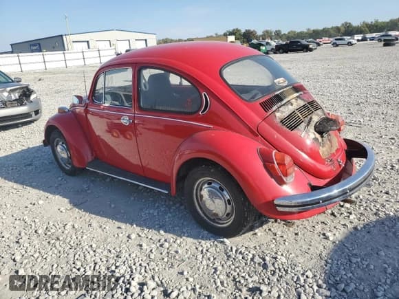 ✅ 1971 Volkswagen Beetle • VIN: 1112693644 • Lot: 85596685. Wystawiony na Copart z przebiegiem 24 135 mil. Bezpłatny archiwum sprzedaży aukcyjnych z USA i szczegółowy raport historii pojazdu na DreamBid. Zdjęcie 2.