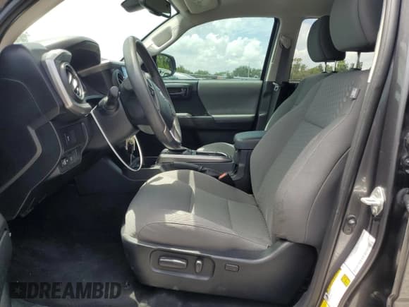 ✅ 2021 Toyota Tacoma SR5 • VIN: 5TFAZ5CN5MX114992 • Лот: 67290735. Опубликован ранее на Copart с пробегом 43 933 миль. Бесплатный доступ к архиву аукционных продаж из США и подробный отчёт об истории автомобиля на DreamBid. Изображение 7.