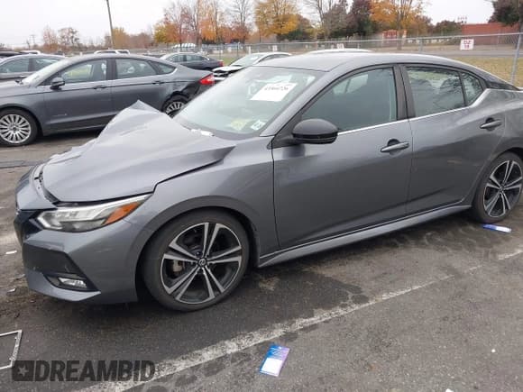 ✅ 2020 Nissan Sentra SR • VIN: 3N1AB8DV0LY261841 • Lot: 43564726. Listed on IAAI with 71,815 mi. Free auction sales archive from the USA and detailed vehicle history report at DreamBid. Image 17.