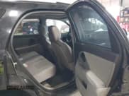 ✅ 2008 Chevrolet Equinox LT • VIN: 2CNDL33F886290562 • Лот: 42402841. Опубликован ранее на IAAI с пробегом 129 297 миль. Бесплатный доступ к архиву аукционных продаж из США и подробный отчёт об истории автомобиля на DreamBid. Изображение 8.