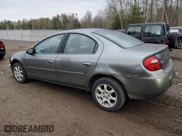 2005 Dodge Neon Highline z VIN 1B3ES46C35D272603, wystawiony jako Copart lot #80932944 z przebiegiem 100 988 mil mil oraz Czysty tytuł • Clean title. Historia ofert i sprzedaży dostępna na DreamBid. Obrazek 2.