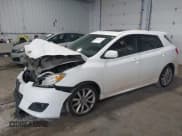 ✅ 2009 Toyota Matrix XRS • VIN: 2T1GE40E89C004917 • Лот: 43510342. Опубликован ранее на IAAI с пробегом 249 946 миль. Бесплатный доступ к архиву аукционных продаж из США и подробный отчёт об истории автомобиля на DreamBid. Изображение 17.