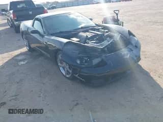 2009 Chevrolet Corvette 1LT with VIN 1G1YY25W895100585, listed as a IAAI auction lot 43540425 with Not provided miles and . Bid and sale history available at DreamBid. Image 1.