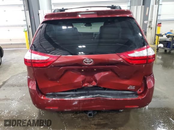✅ 2017 Toyota Sienna XLE • VIN: 5TDDZ3DCXHS154396 • Lot: 91387315. Listed on Copart with 71,391 mi. Free auction sales archive from the USA and detailed vehicle history report at DreamBid. Image 6.