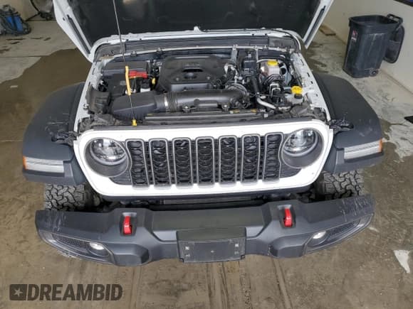 ✅ 2025 Jeep Wrangler Rubicon • VIN: 1C4PJXFN9SW526490 • Лот: 68450645. Опубликован ранее на Copart с пробегом 15 296 миль. Бесплатный доступ к архиву аукционных продаж из США и подробный отчёт об истории автомобиля на DreamBid. Изображение 12.