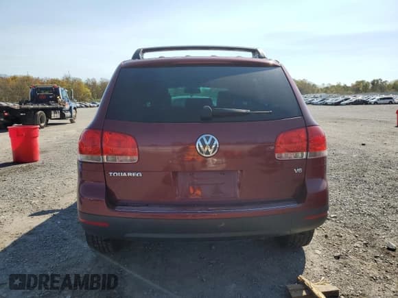 ✅ 2005 Volkswagen Touareg • VIN: WVGZG77L25D039695 • Lot: 74206094. Listed on Copart with 117,868 mi. Free auction sales archive from the USA and detailed vehicle history report at DreamBid. Image 6.
