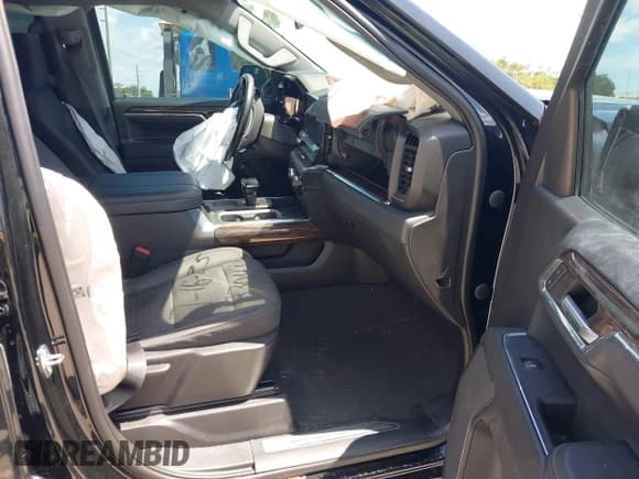 ✅ 2023 GMC Sierra 1500 Elevation • VIN: 3GTPHCED0PG268525 • Lot: 42880177. Listed on IAAI with 48,475 mi. Free auction sales archive from the USA and detailed vehicle history report at DreamBid. Image 5.