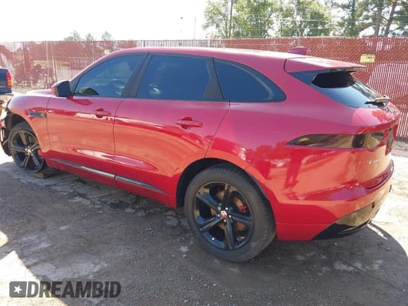 ✅ 2017 Jaguar F-Pace S • VIN: SADCM2BV2HA053721 • Лот: 43318501. Опубликован ранее на IAAI с пробегом 76 179 миль. Бесплатный доступ к архиву аукционных продаж из США и подробный отчёт об истории автомобиля на DreamBid. Изображение 3.