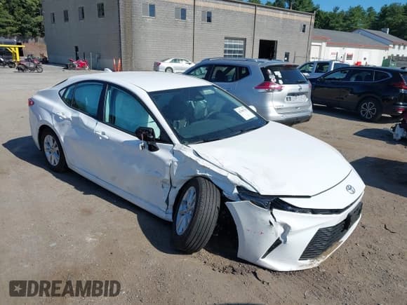 ✅ 2025 Toyota Camry LE • VIN: 4T1DBADK5SU009183 • Lot: 42789725. Listed on IAAI with 11,475 mi. Free auction sales archive from the USA and detailed vehicle history report at DreamBid. Image 1.