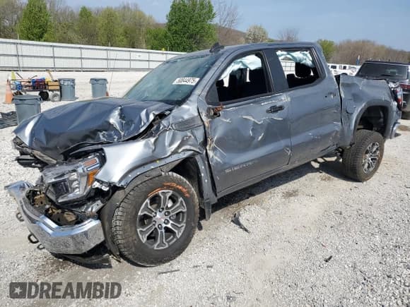 ✅ 2021 GMC Sierra 1500 • VIN: 1GTU9AEF0MZ230990 • Lot: 50844975. Wystawiony na Copart z przebiegiem Nie podano. Bezpłatny archiwum sprzedaży aukcyjnych z USA i szczegółowy raport historii pojazdu na DreamBid. Zdjęcie 1.