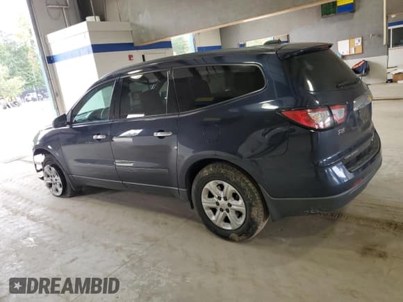 ✅ 2017 Chevrolet Traverse LS • VIN: 1GNKRFED0HJ266077 • Lot: 72725404. Wystawiony na Copart z przebiegiem 116 241 mil. Bezpłatny archiwum sprzedaży aukcyjnych z USA i szczegółowy raport historii pojazdu na DreamBid. Zdjęcie 2.