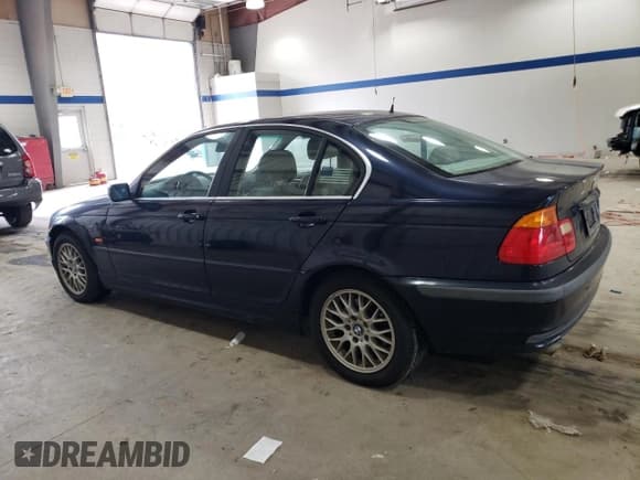 ✅ 1999 BMW 3 Series 328i • VIN: WBAAM5330XFR07184 • Лот: 84064894. Опубликован ранее на Copart с пробегом 216 064 миль. Бесплатный доступ к архиву аукционных продаж из США и подробный отчёт об истории автомобиля на DreamBid. Изображение 2.